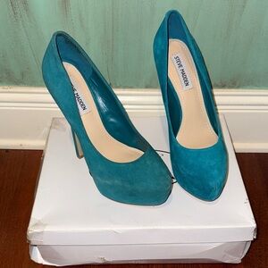 Steve Madden Dejavu Teal Suede Heels